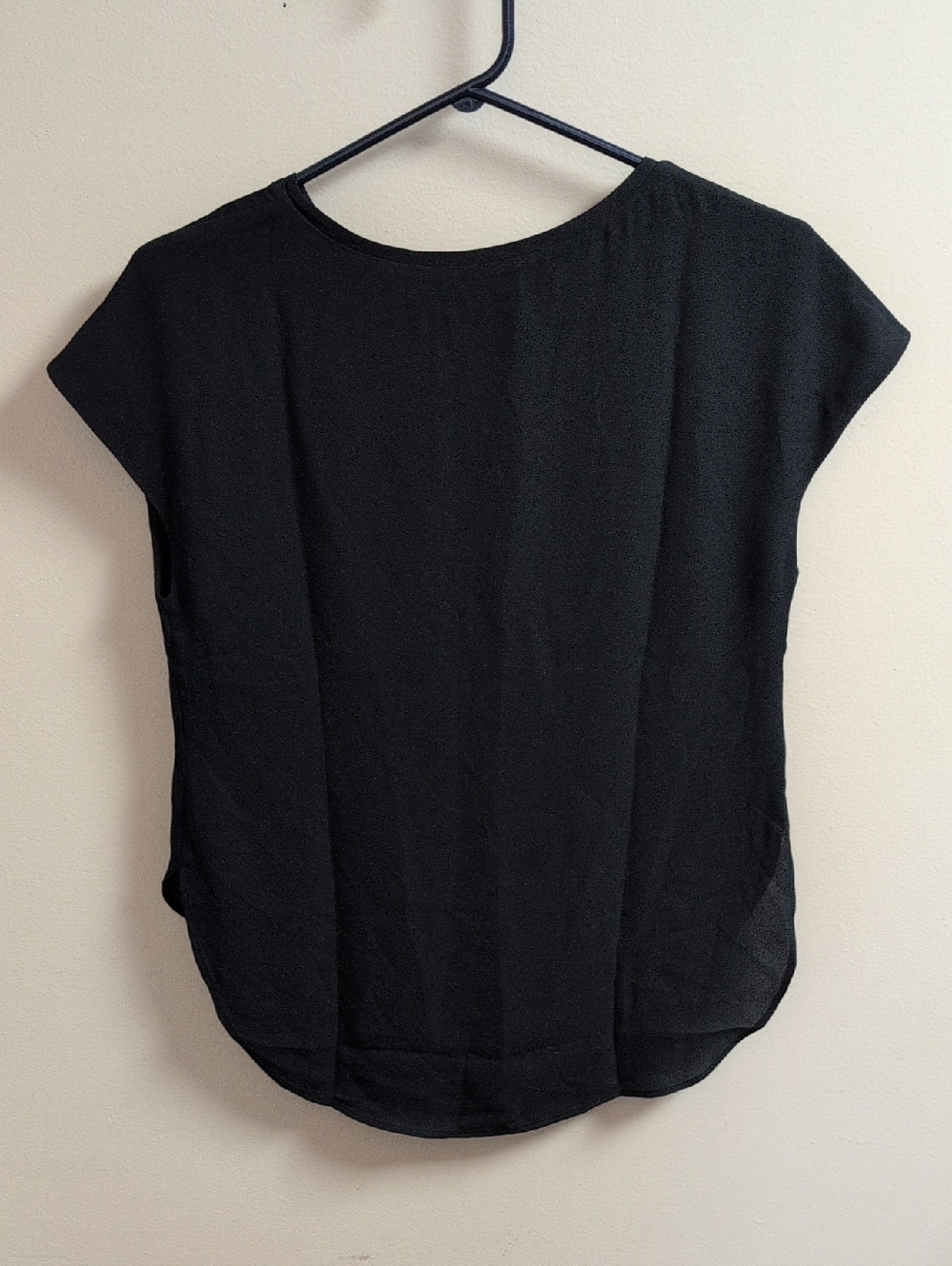 RW&CO Women's Navy Blue Scoop Neck Multi Length Blouse NWT Size XXS - Picture 2 of 7